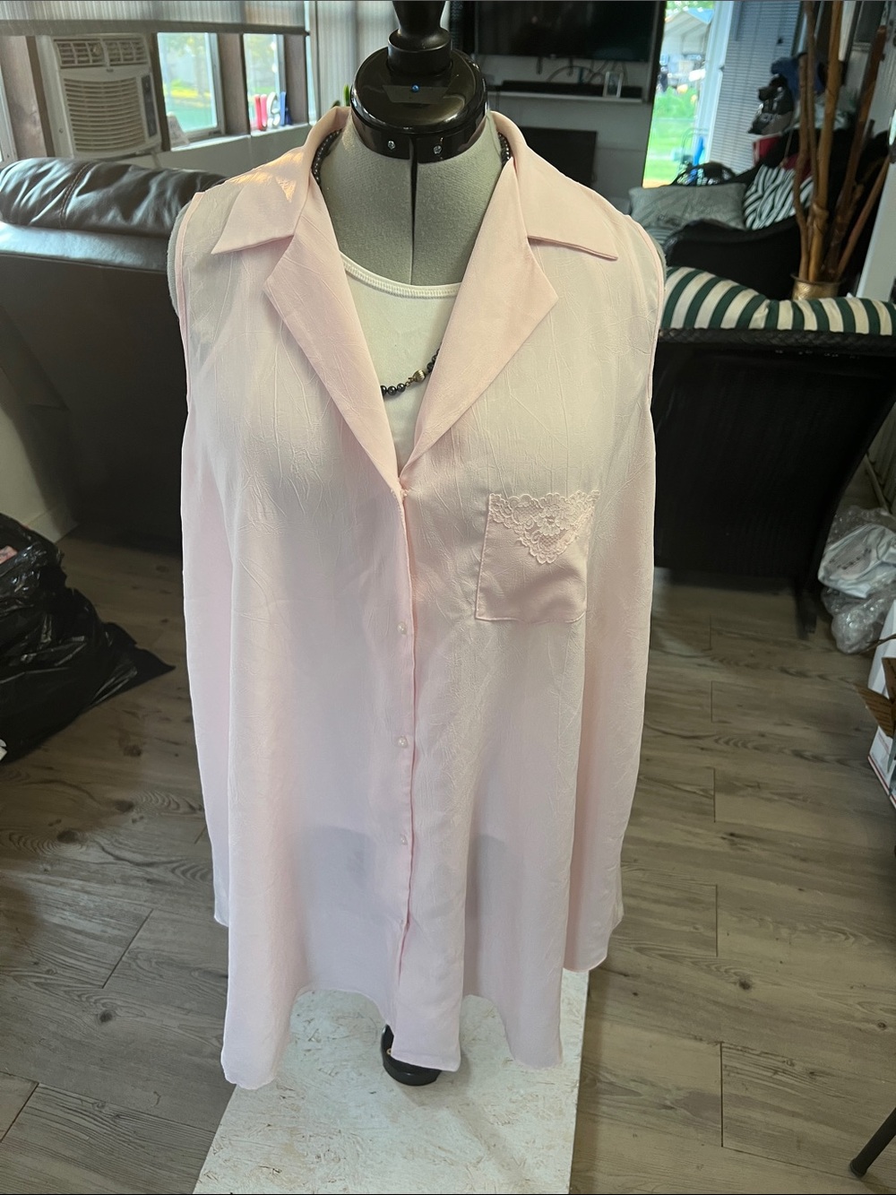 Sleeveless Button-Down Sleep Shirt - Light Pink
